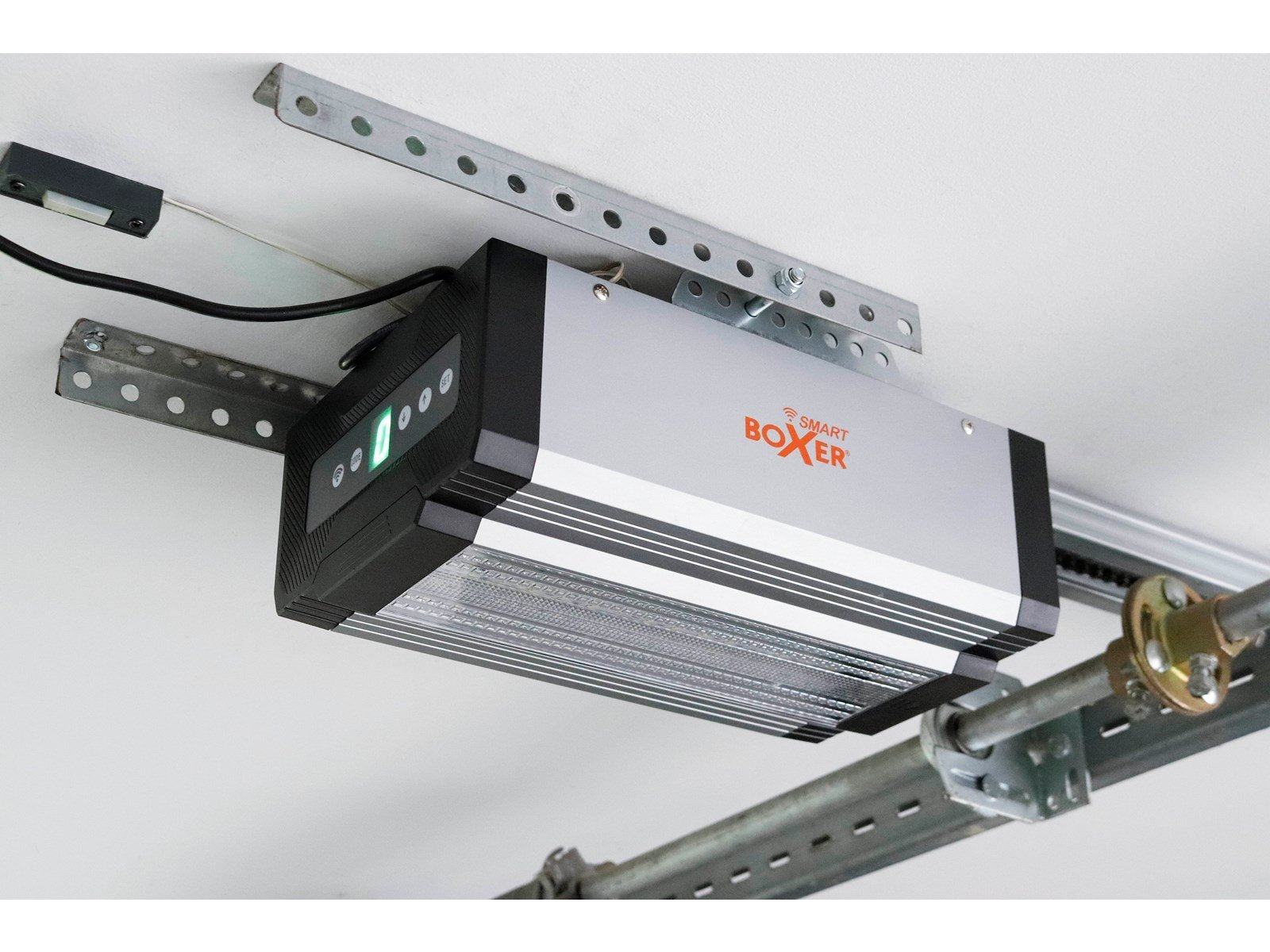 Boxer 5000 premium® Wi-Fi-Garagentoröffner inkl. 2 Stk. Fernbedienungen 1000N Boxer 5000 premium® Wi-Fi-Garagentoröffner inkl. 2 Stk. Fernbedienungen 1000N